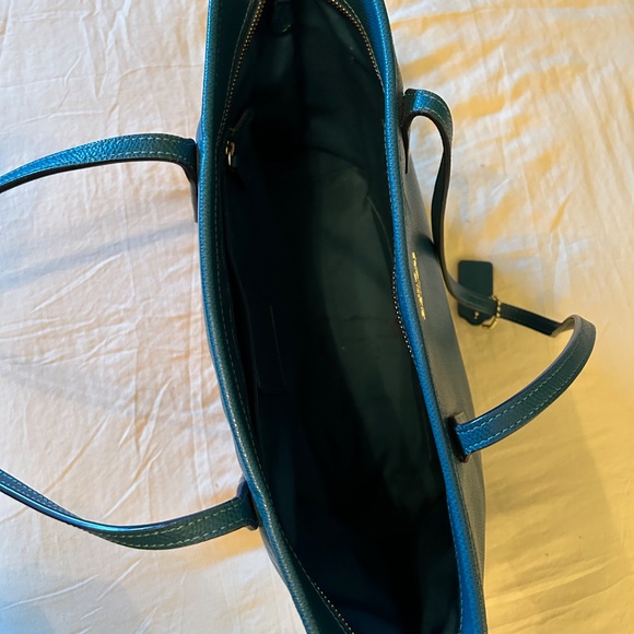 Coach leather shopping tote in teal. Excellent condition. - Picture 4 of 4